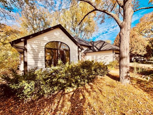 13505 Elkwood Drive, Apple Valley, MN 55124