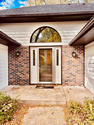 13505 Elkwood Drive, Apple Valley, MN 55124