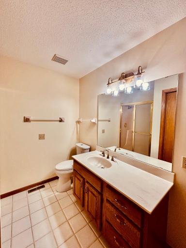 13505 Elkwood Drive, Apple Valley, MN 55124