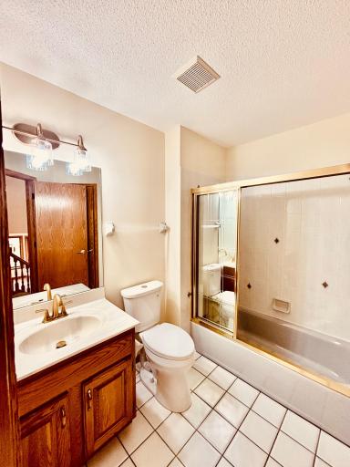 13505 Elkwood Drive, Apple Valley, MN 55124