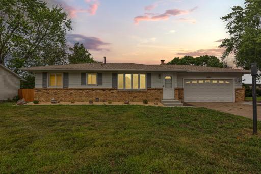 2033 Bluestone Lane, Eagan, MN 55122
