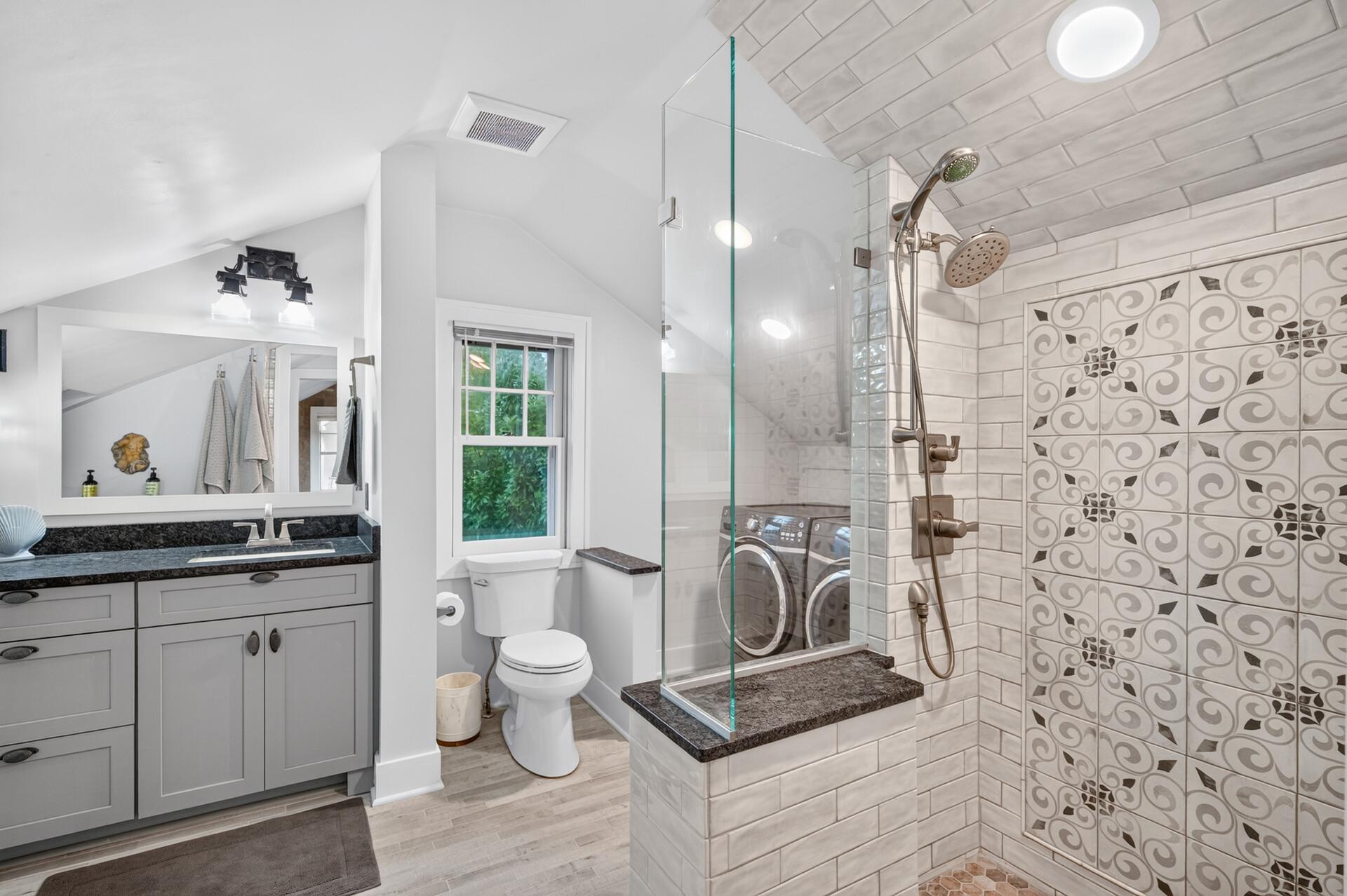 Private primary ensuite bath.