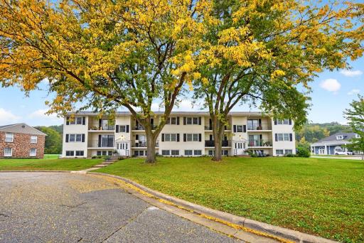 1903 Greenview Place SW, 1, Rochester, MN 55902