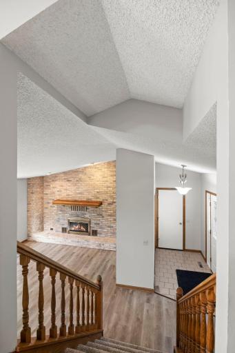 1762 Drake Drive, Eagan, MN 55122