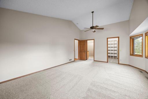 1762 Drake Drive, Eagan, MN 55122