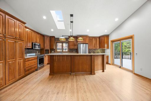 1762 Drake Drive, Eagan, MN 55122