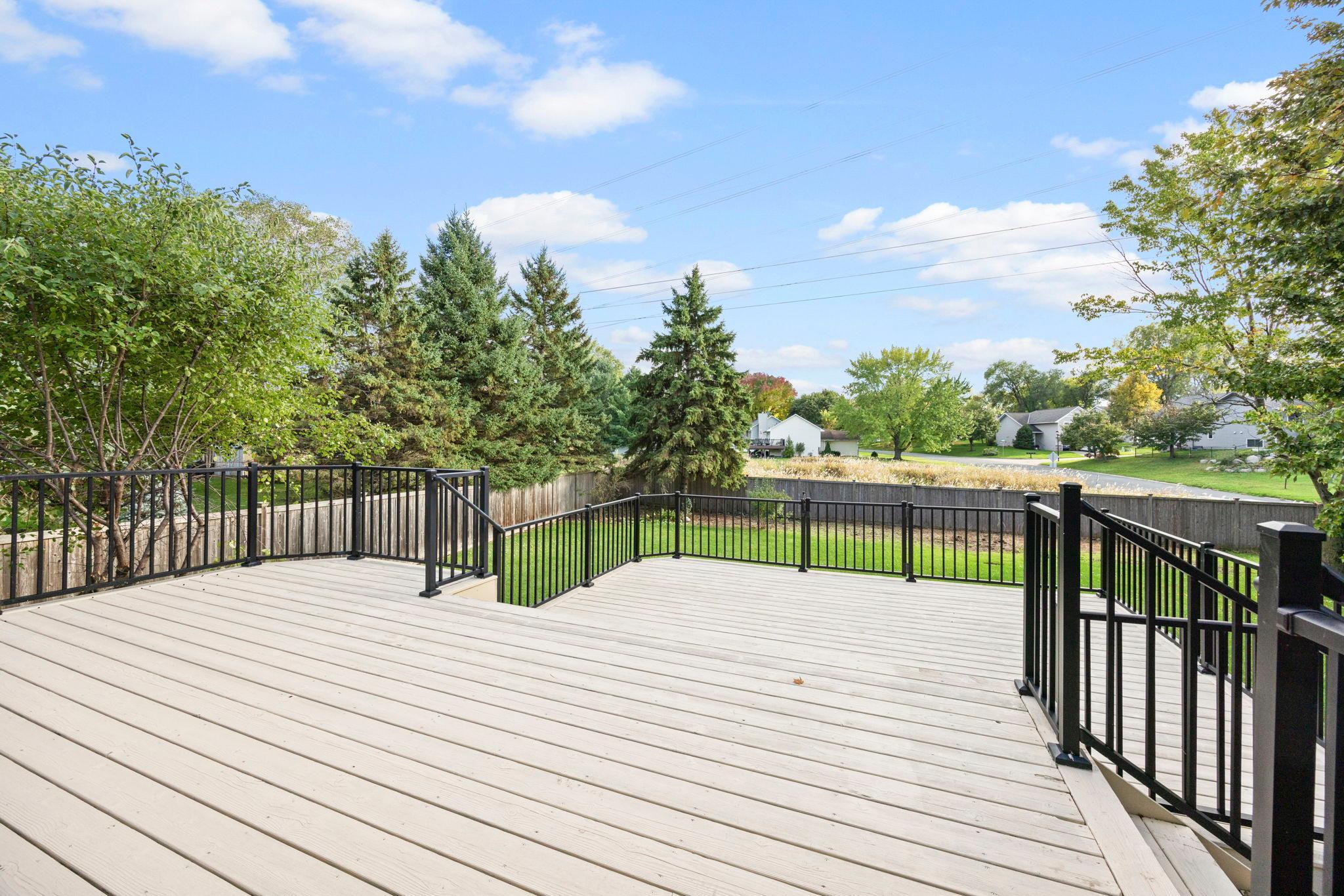 66-web-or-mls-1762 Drake Dr-173.jpg