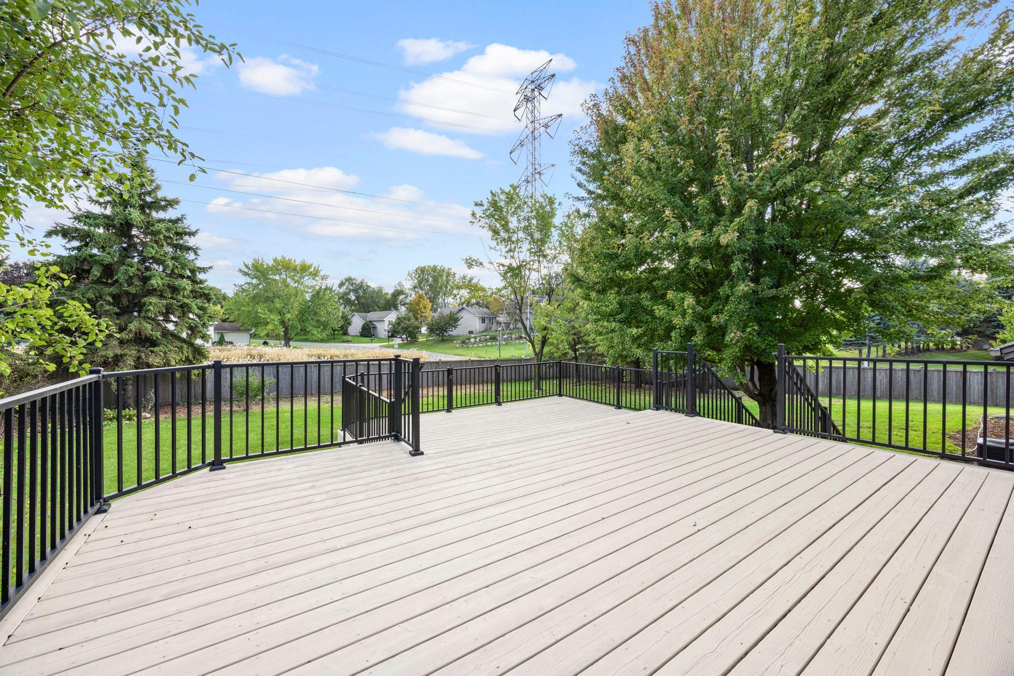62-web-or-mls-1762 Drake Dr-153.jpg