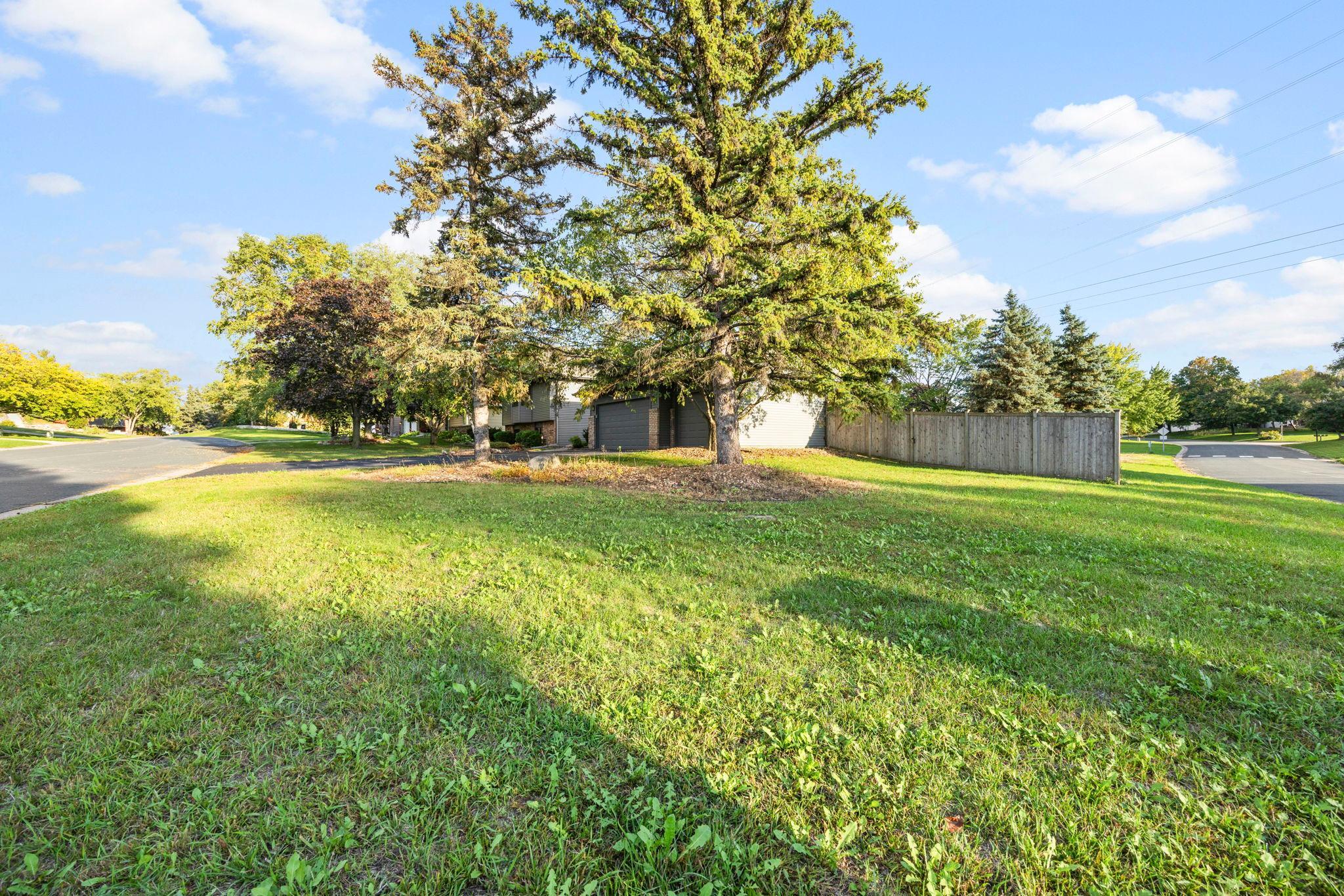 74-web-or-mls-1762 Drake Dr-348.jpg