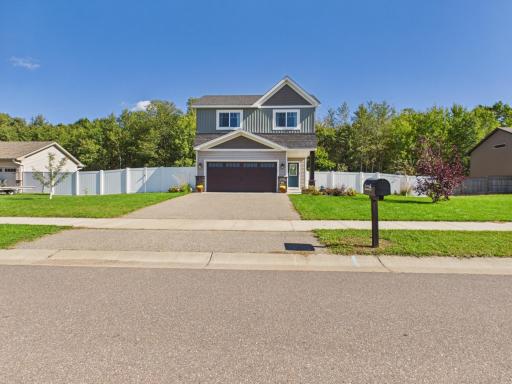 38377 Hunters Ridge Trail, North Branch, MN 55056