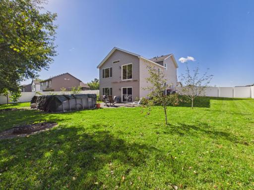 38377 Hunters Ridge Trail, North Branch, MN 55056