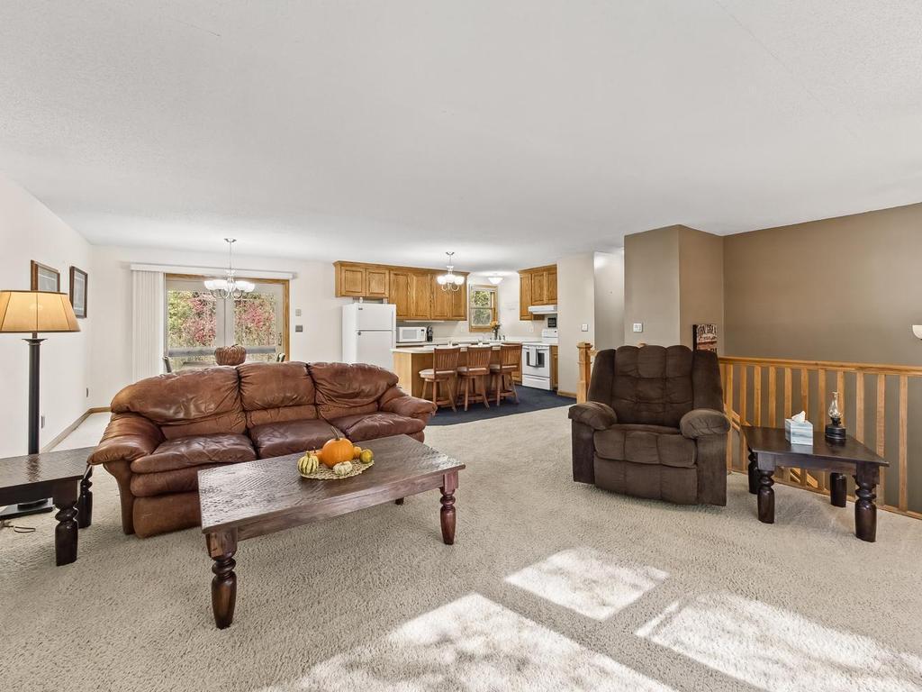 014-017-Living Room-1024x768.jpg