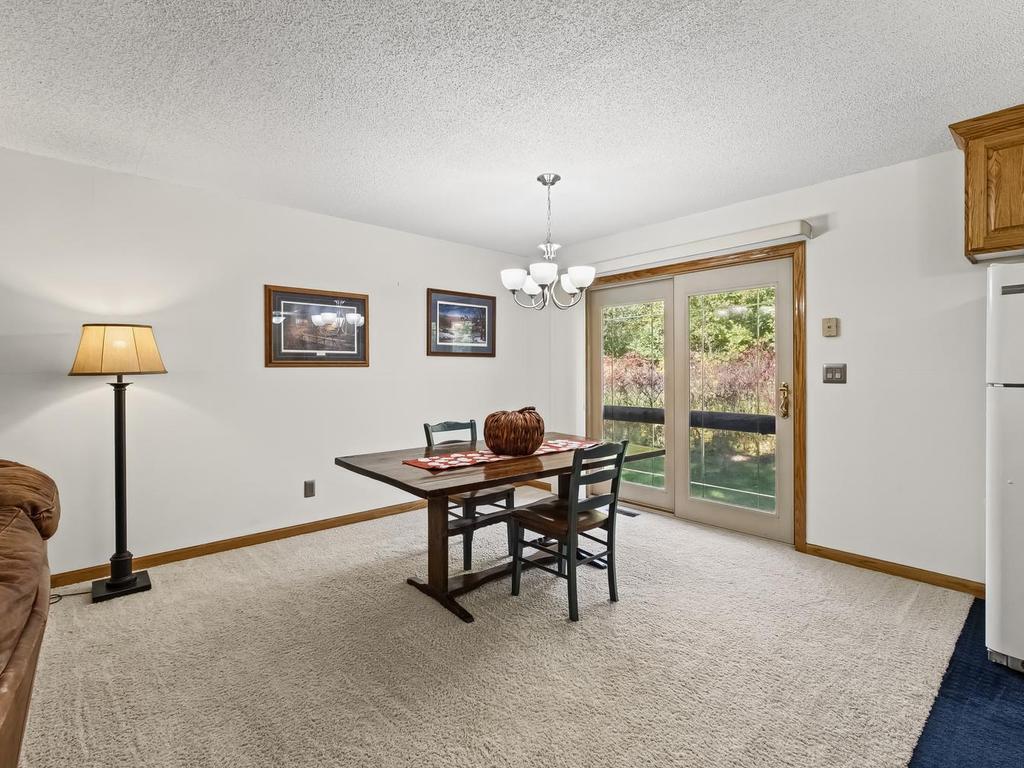 015-025-Dining Room-1024x768.jpg