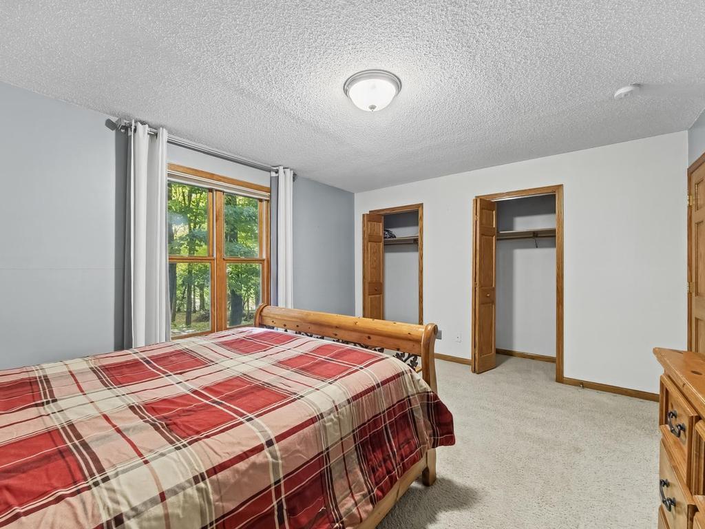 022-028-Bedroom-1024x768.jpg