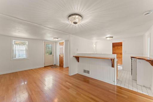 415 Chestnut Street E, South Saint Paul, MN 55075