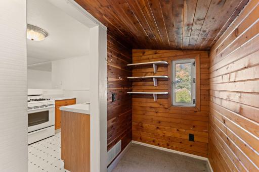 415 Chestnut Street E, South Saint Paul, MN 55075