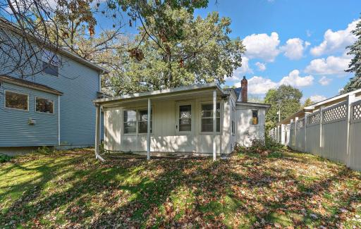 415 Chestnut Street E, South Saint Paul, MN 55075