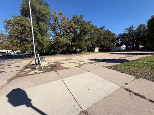 2810 E 50th Street, Minneapolis, MN 55417