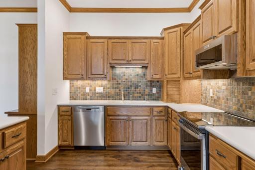 1776 Stieger Lake Lane, 409, Victoria, MN 55386