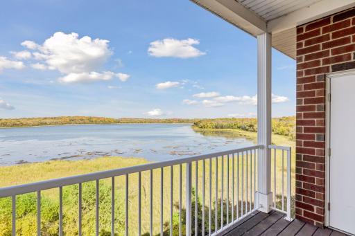 1776 Stieger Lake Lane, 409, Victoria, MN 55386