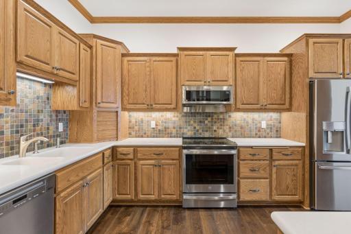 1776 Stieger Lake Lane, 409, Victoria, MN 55386