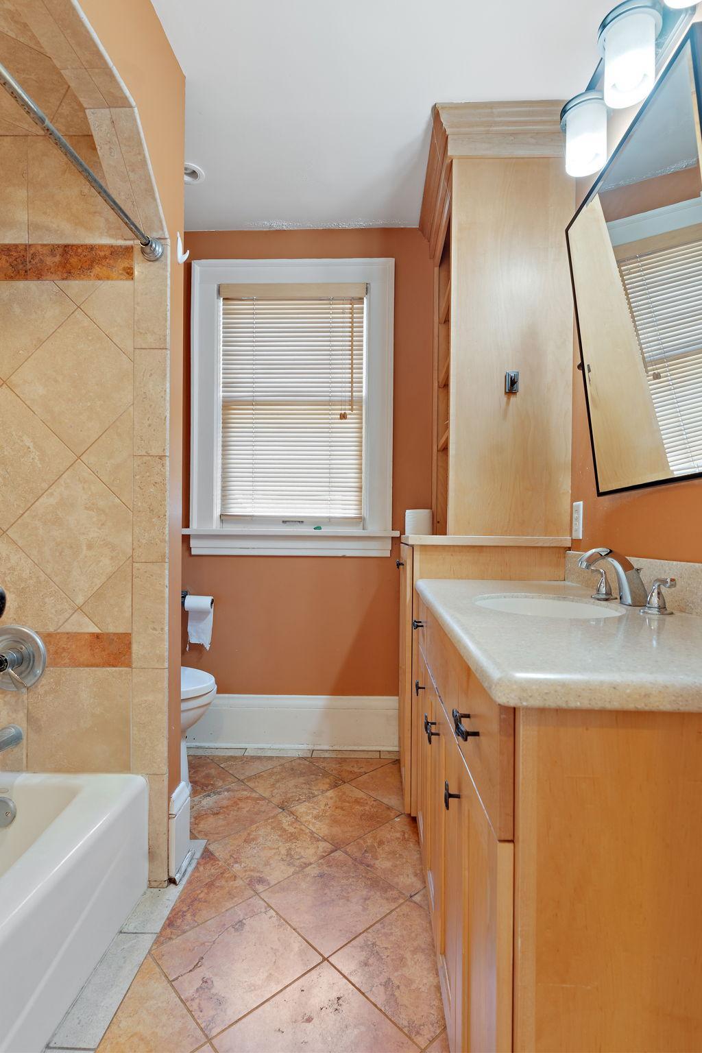 24-web-or-mls-DSC04475.jpg