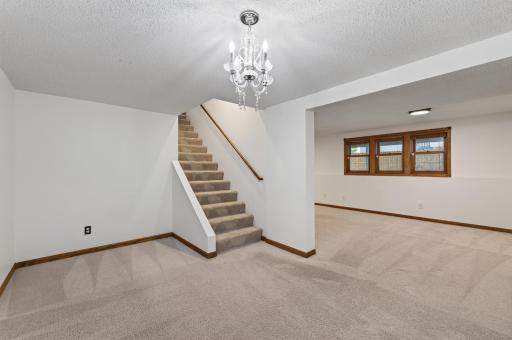 4088 146th Lane NW, Andover, MN 55304