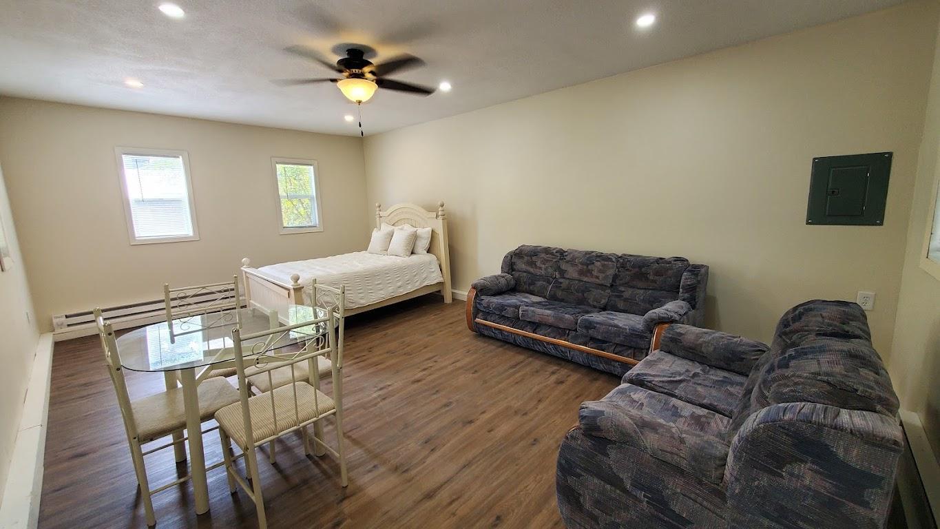 bonus space can be a "man cave" or "she shed" or guest bedroom.