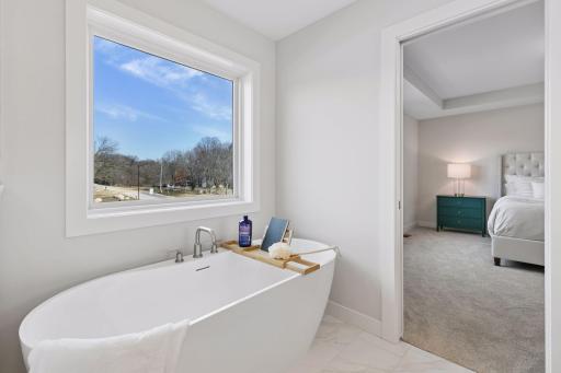 18505 Jabiru Path, Lakeville, MN 55044