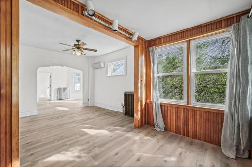 1227 Thomas Avenue, Saint Paul, MN 55104