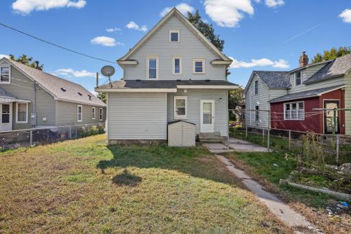 1227 Thomas Avenue, Saint Paul, MN 55104