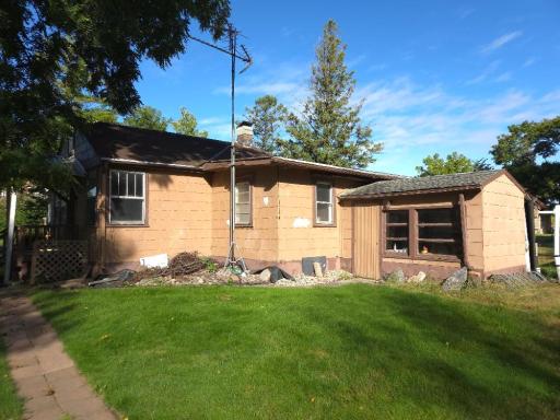 206 E Depue Avenue, Olivia, MN 56277