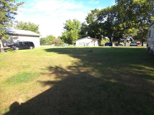 206 E Depue Avenue, Olivia, MN 56277