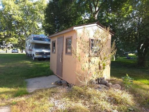 206 E Depue Avenue, Olivia, MN 56277