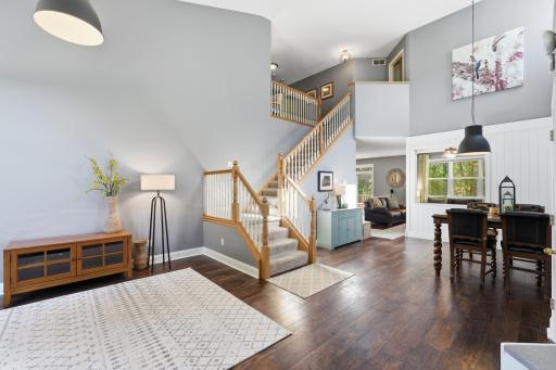 3291 N View Lane, Woodbury, MN 55125