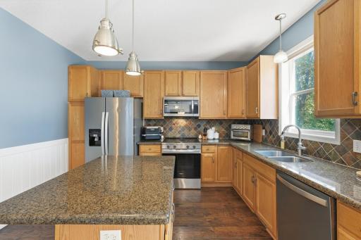 3291 N View Lane, Woodbury, MN 55125