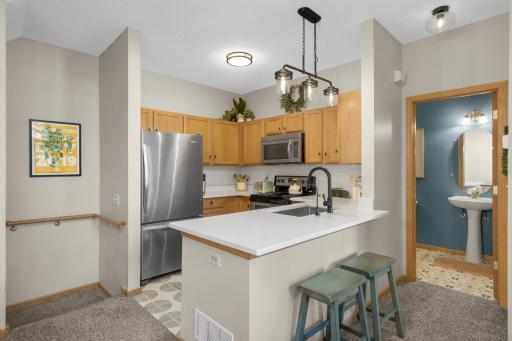 657 Kingfisher Lane, C, Woodbury, MN 55125