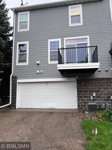 15715 Fox Circle, Apple Valley, MN 55124