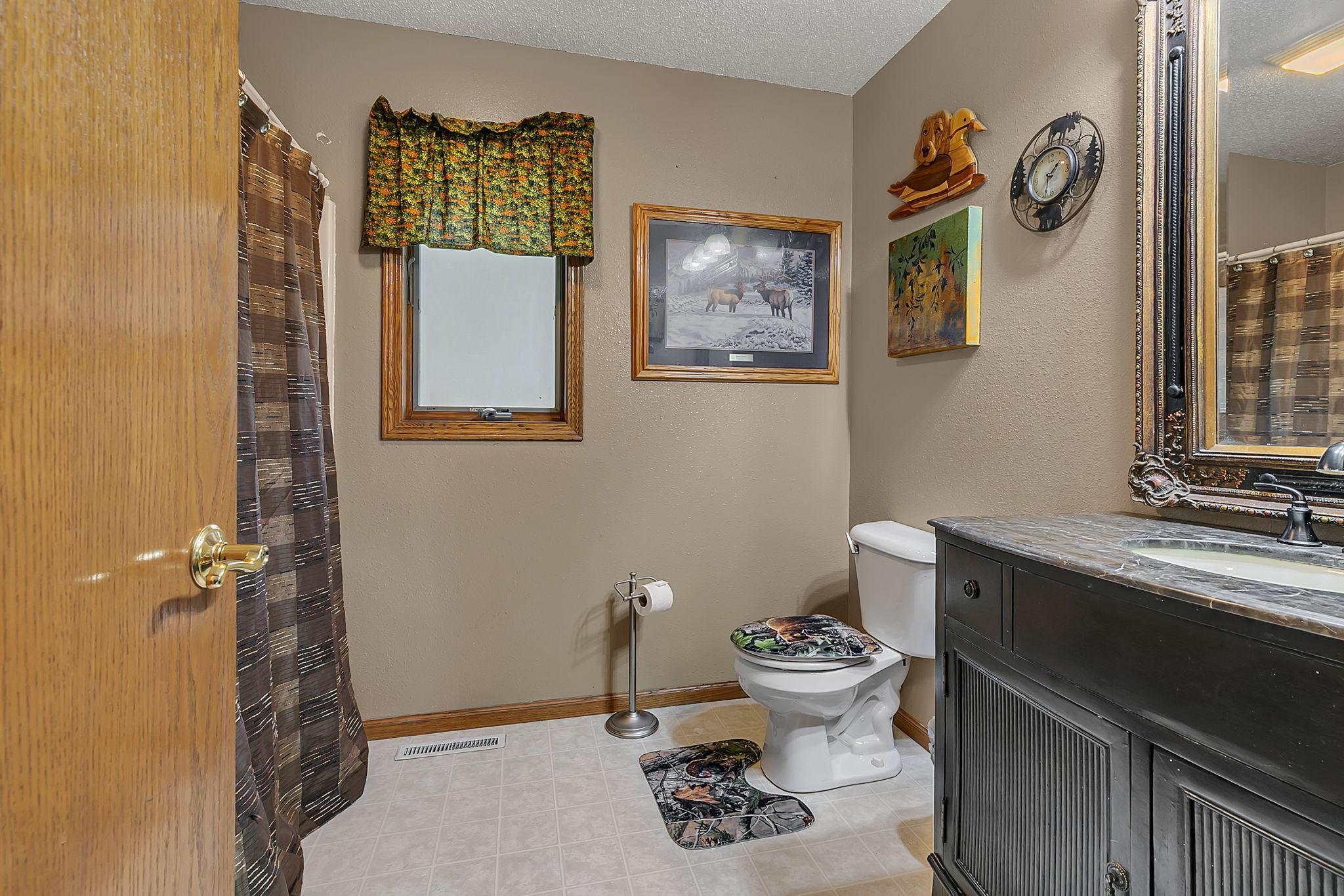 Full Bathroom - upper level