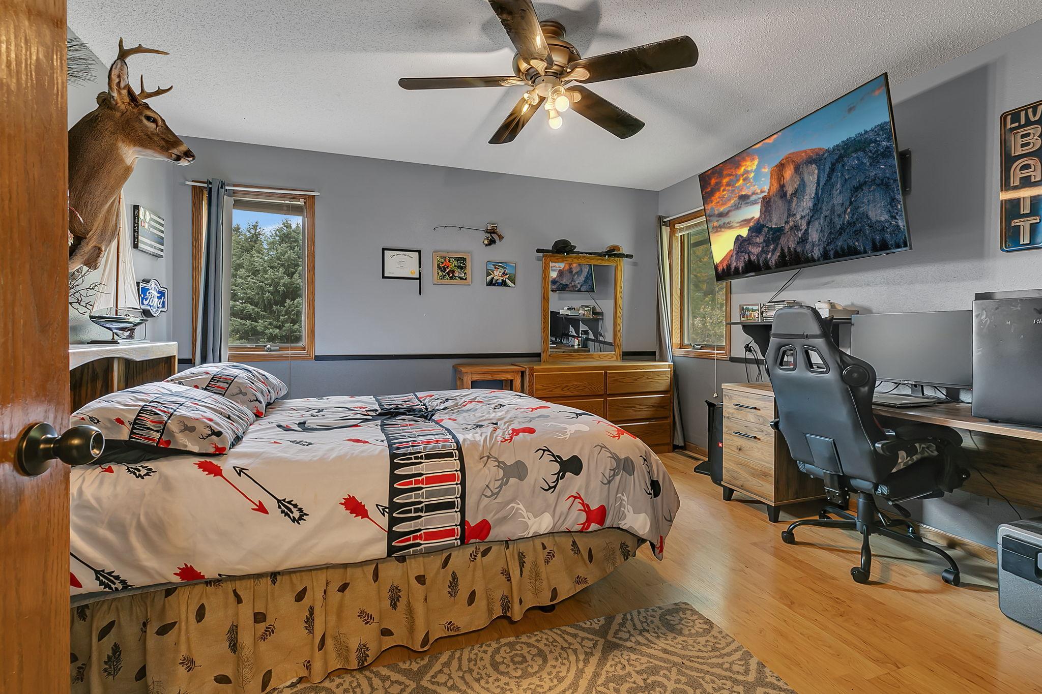 Bedroom 2 - upper level