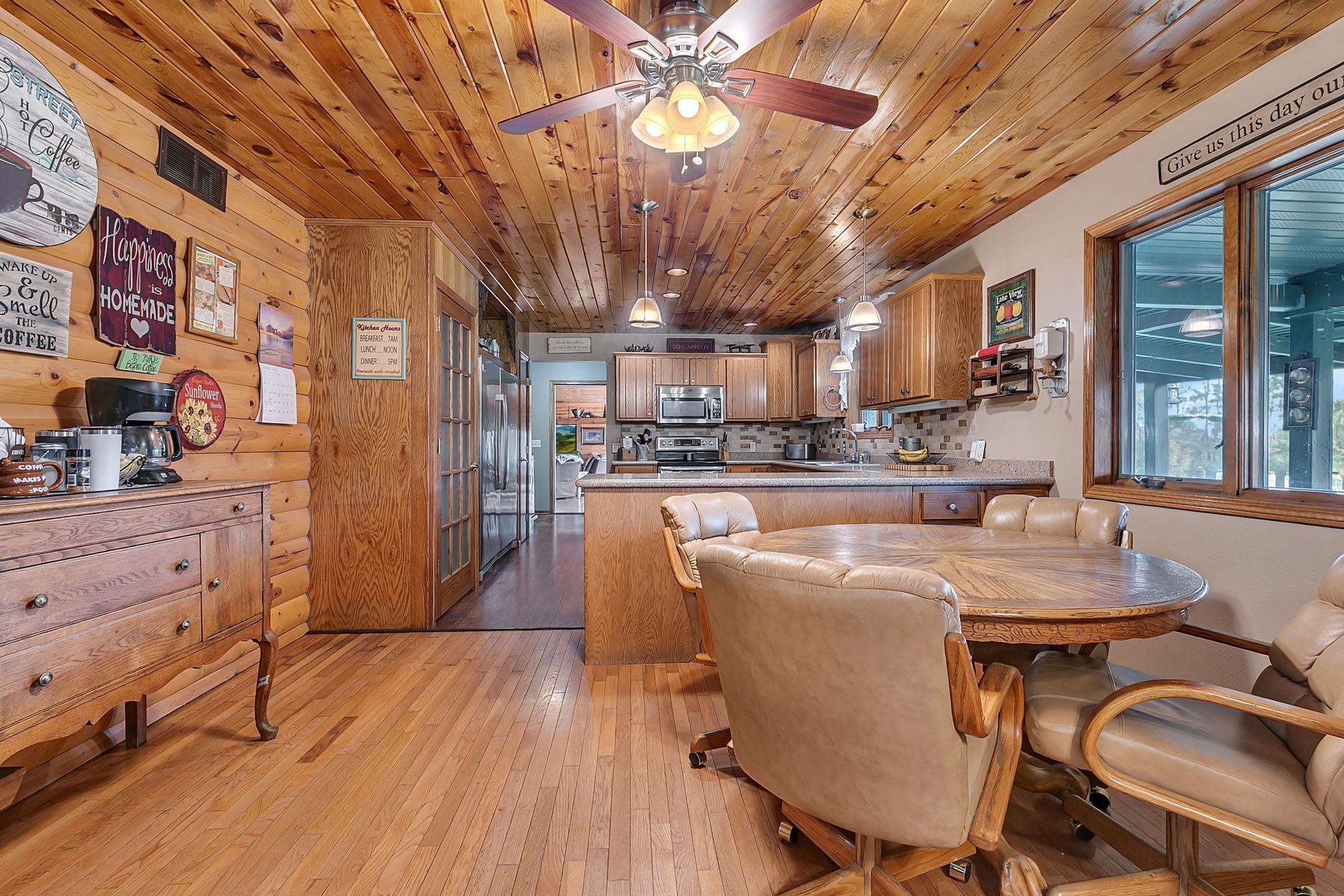 Dining Room & Kitchen