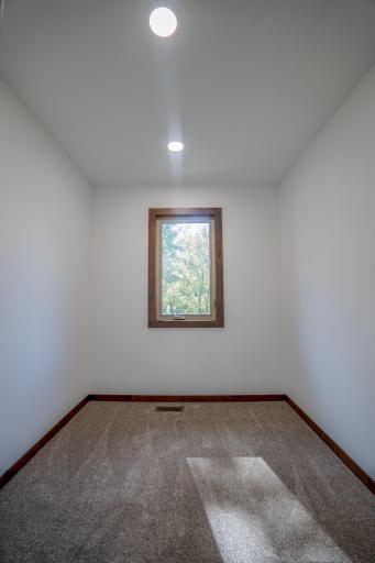 21000 Highway 9 NE, New London, MN 56273