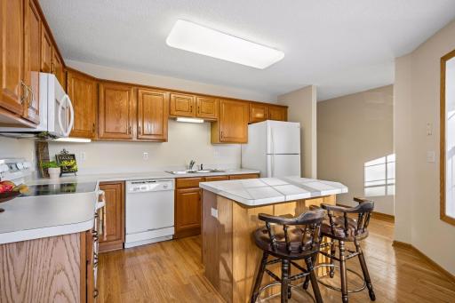 19107 Jackson Court NW, Elk River, MN 55330
