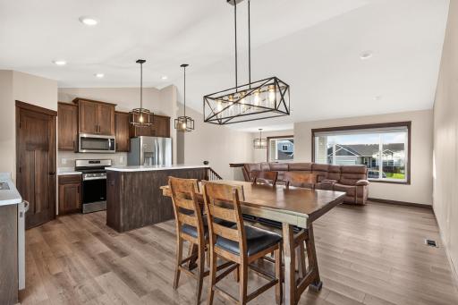 386 Neisen Avenue W, Delano, MN 55328