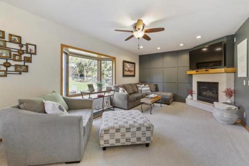 17500 82nd Ave N - MLS Sized - 013 - 13 Family Room.jpg