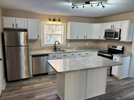 517 7th Street E, Hastings, MN 55033