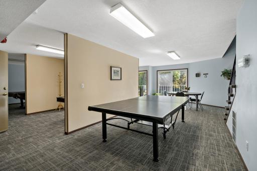 135 Viking Drive E, 117, Little Canada, MN 55117