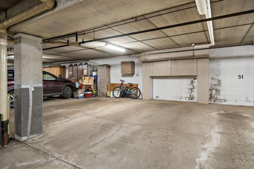 135 Viking Drive E, 117, Little Canada, MN 55117