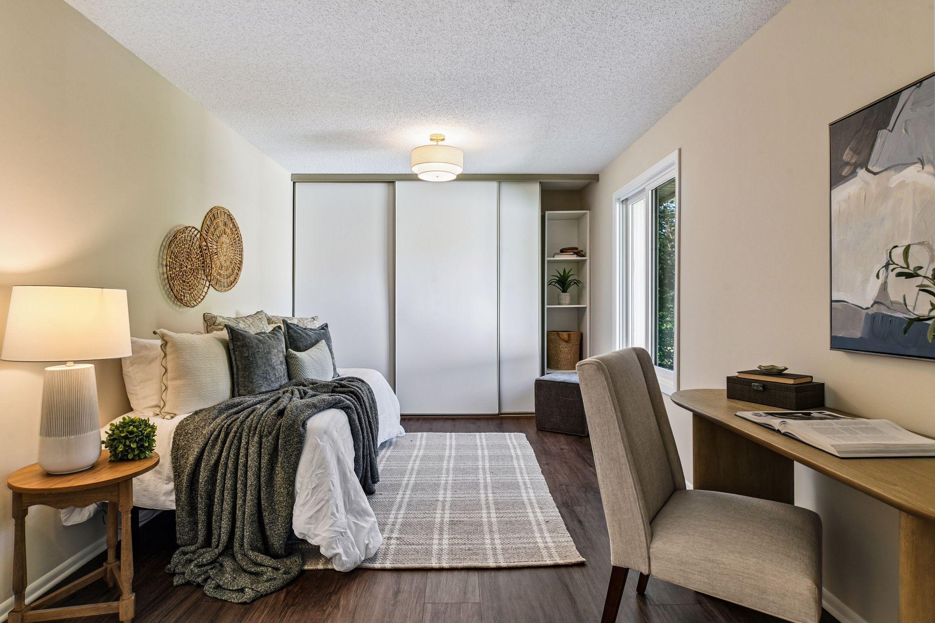Second bedroom / office / flex space