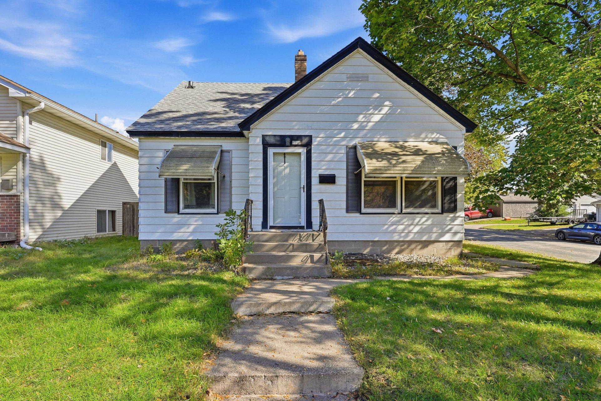 Property photo for 1255 6th Avenue S, South Saint Paul, MN 55075